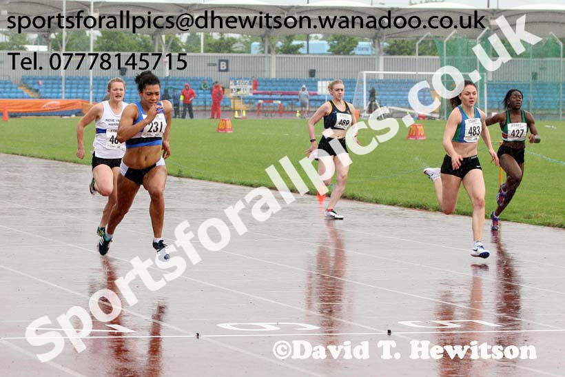 Womens under-20s 100 metres, Northern Championships, Sport City, Manchester. Photo: David T. Hewitson/Sports for All Pics